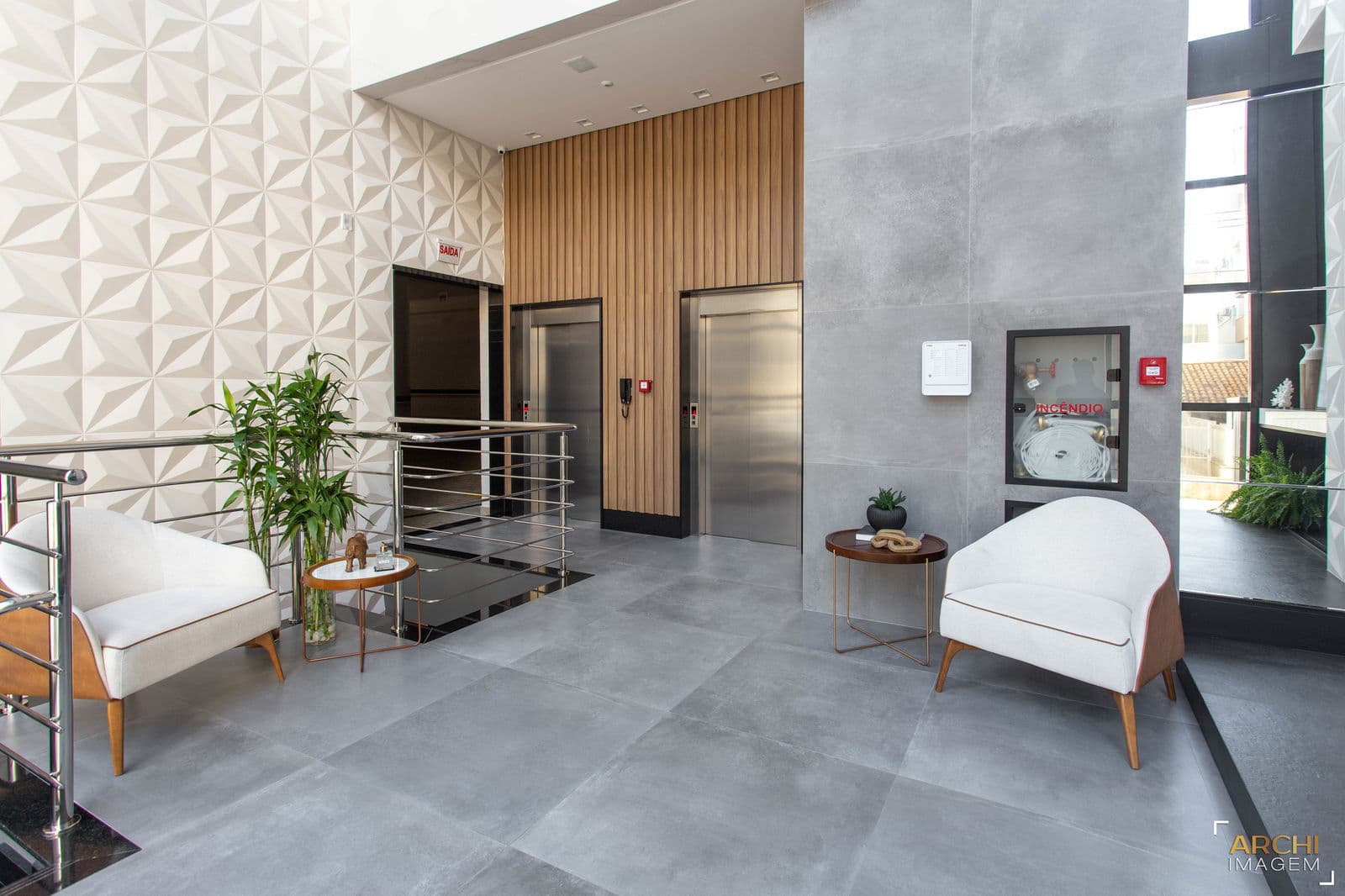 Apartamento no Saint Laurent Residence