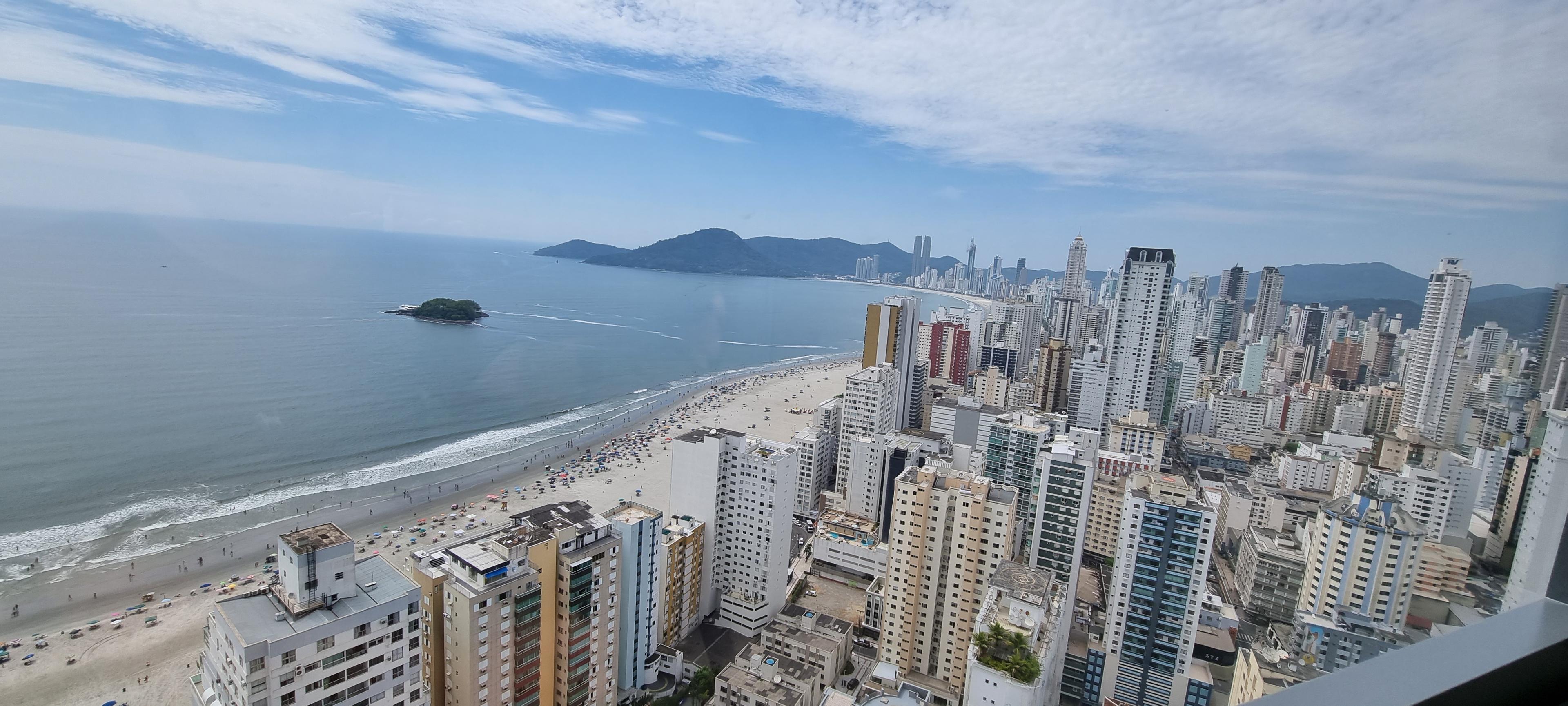 Apto à venda no New York Apartments em Balneário Camboriú