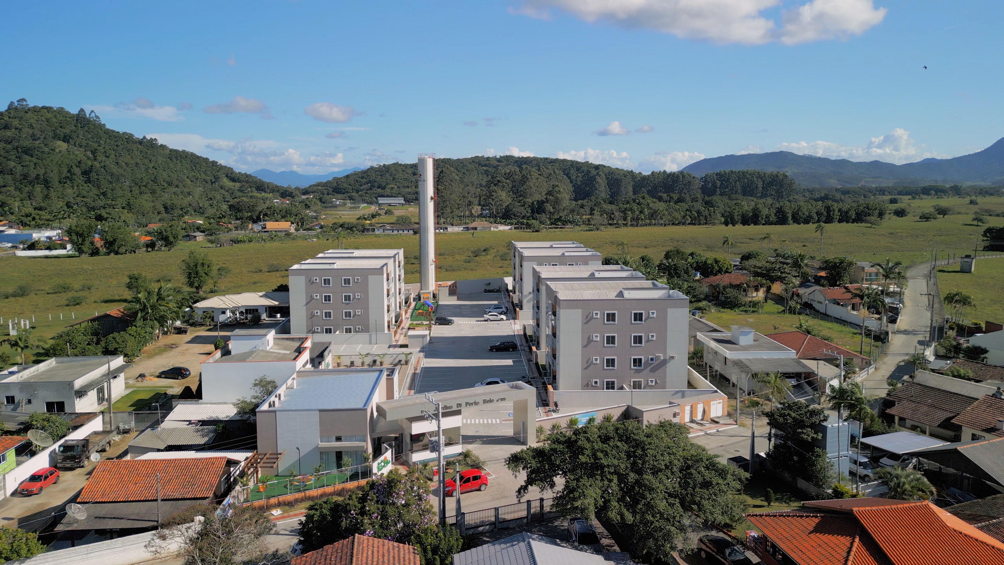 Apartamento mobiliado à venda no Jardins di Porto Belo