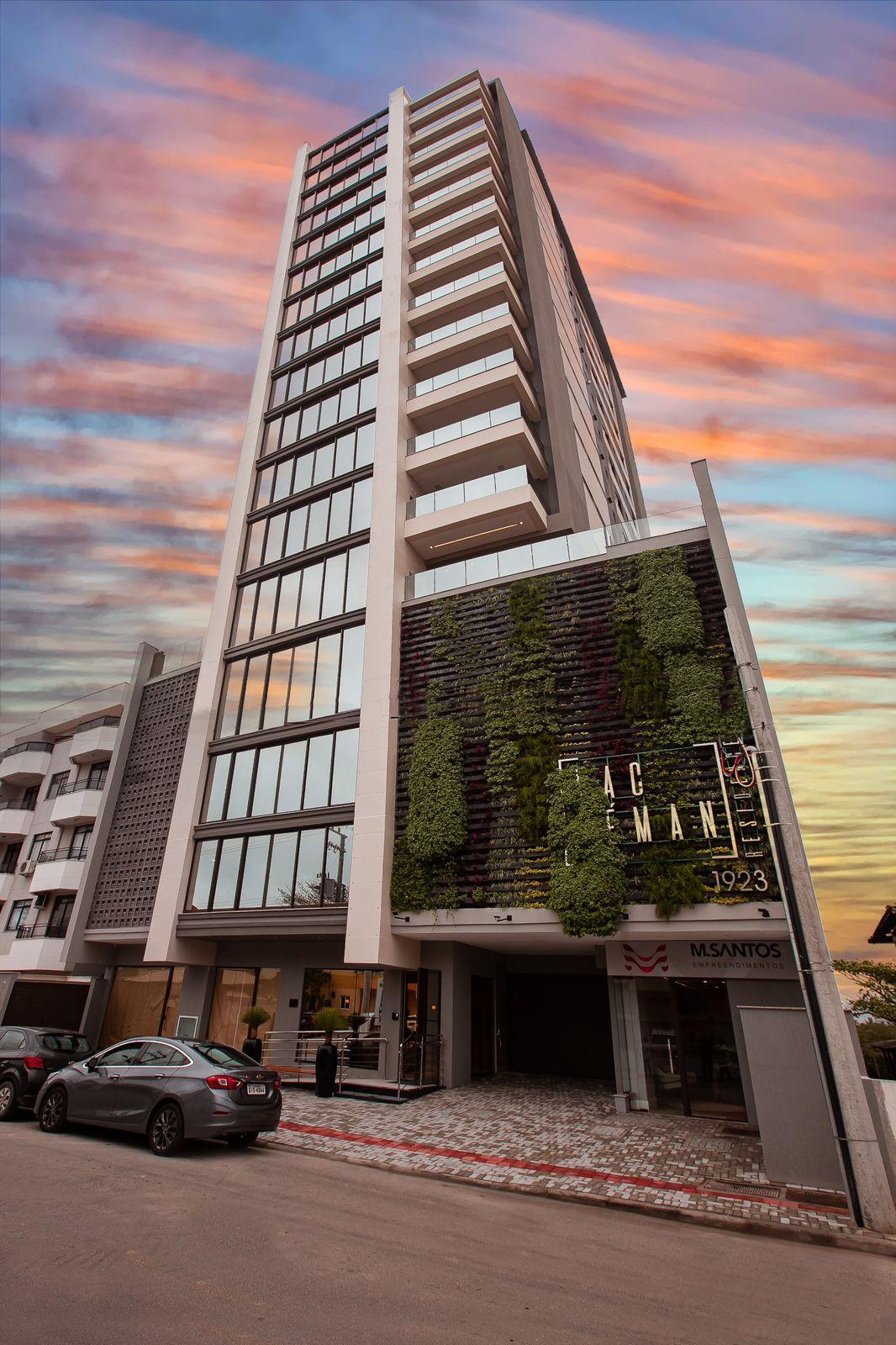 Edifício Lac Léman Residence em Porto Belo