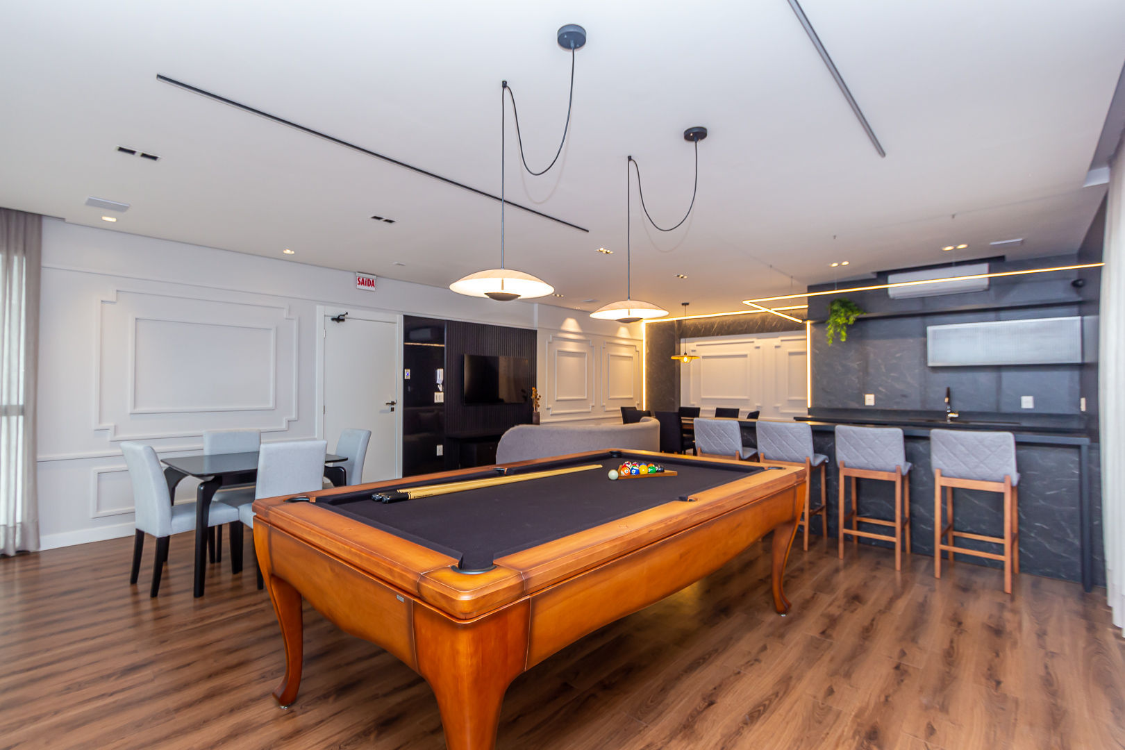 Apartamento à Venda no Costa Esmeralda Residence