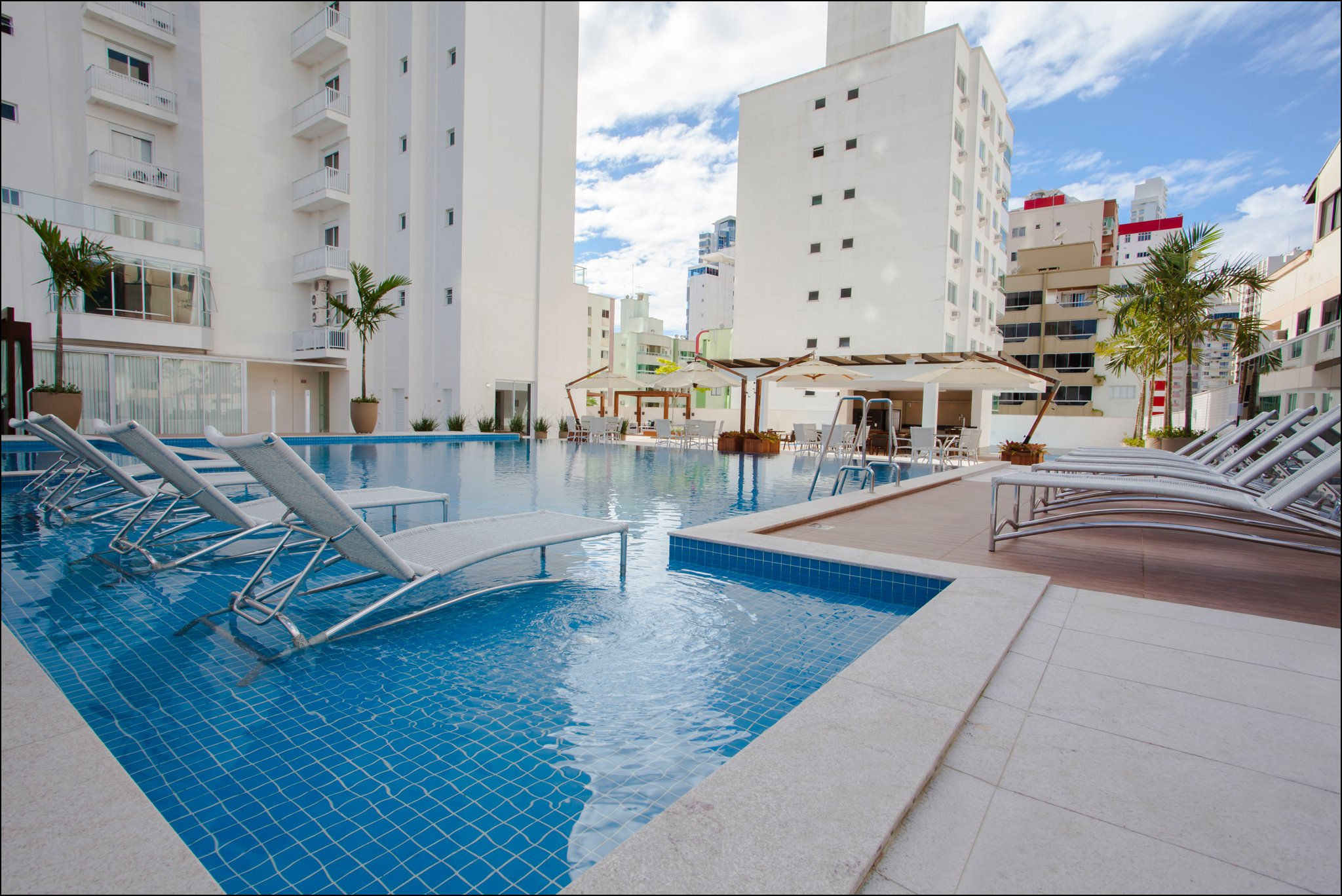 Venda de andar alto no Residencial Portinax Residence