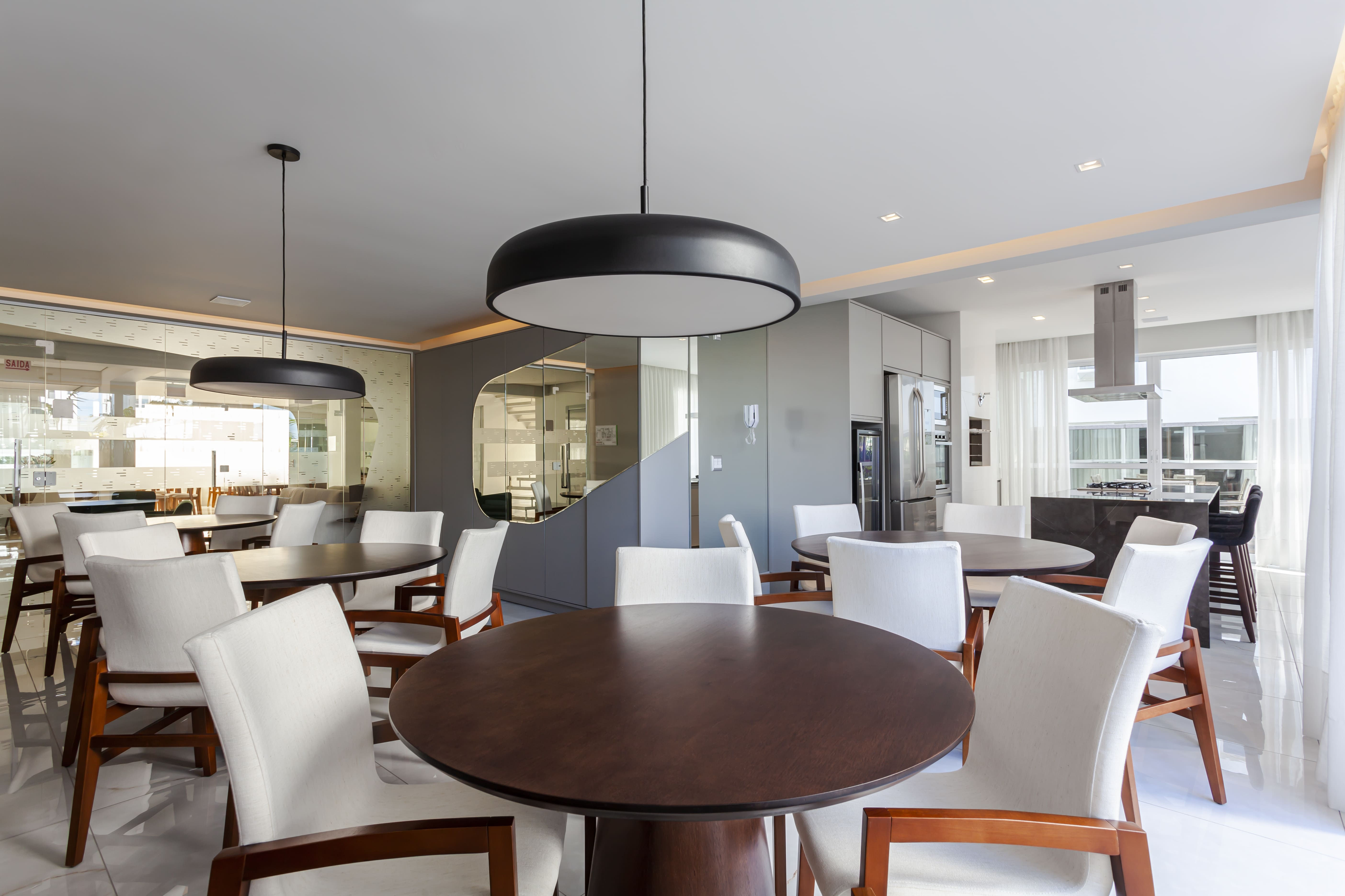 Venda de andar alto no Residencial Ocean Breeze Residence