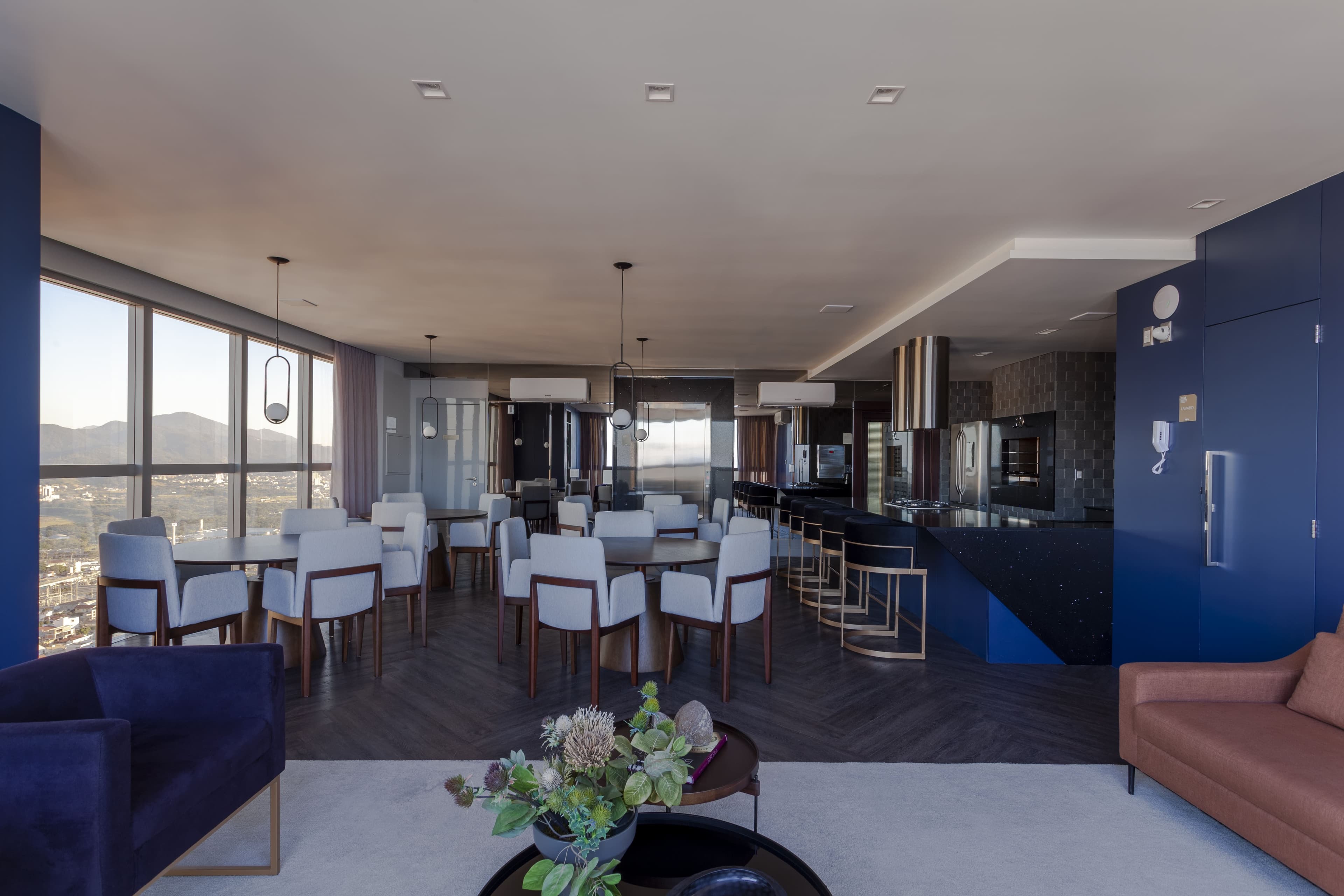 Apto à venda do Residencial Ocean Breeze Residence em BC