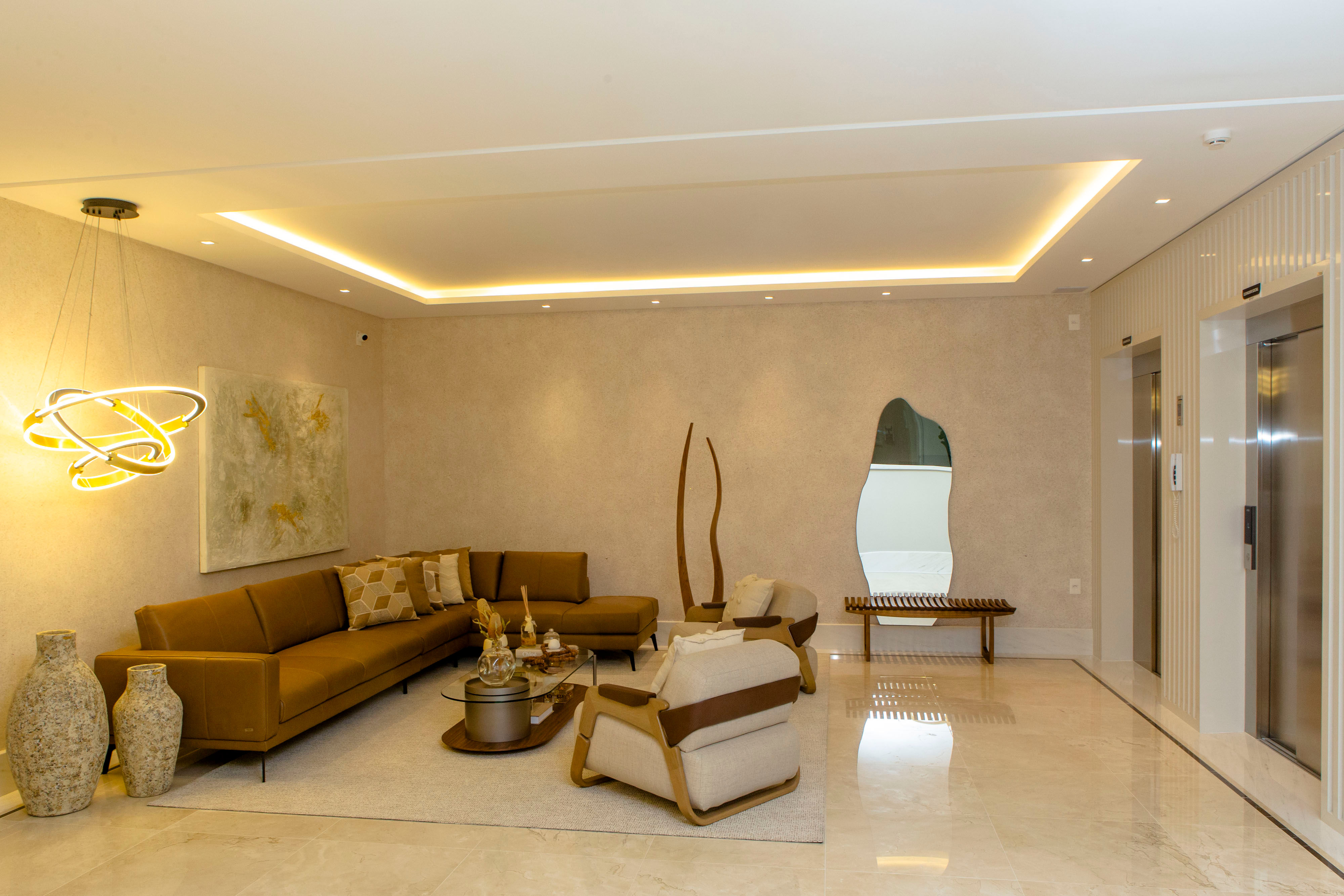 Exuberance Residence valor