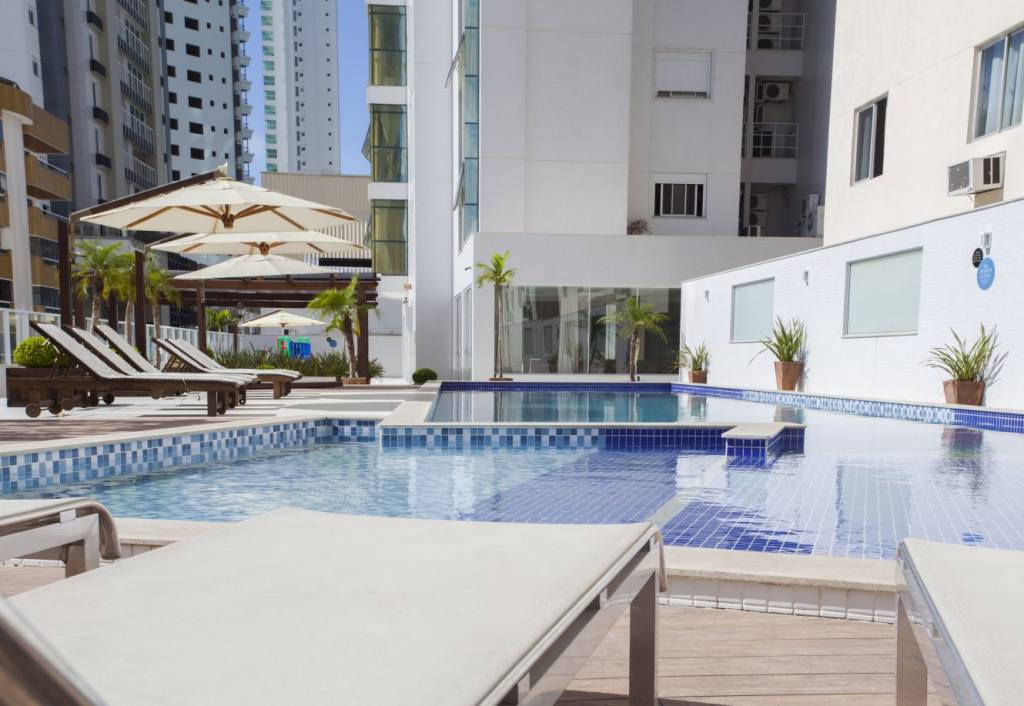 Edifício Residencial Villa di Mare Residence BC
