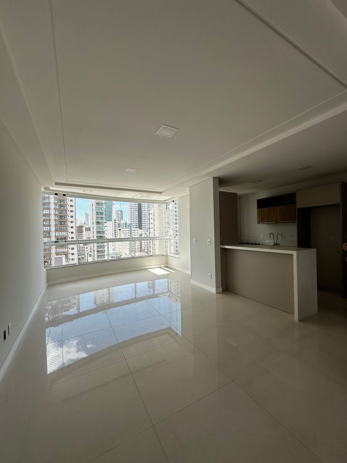 Venda de andar alto no Torre Esmeralda Residencial