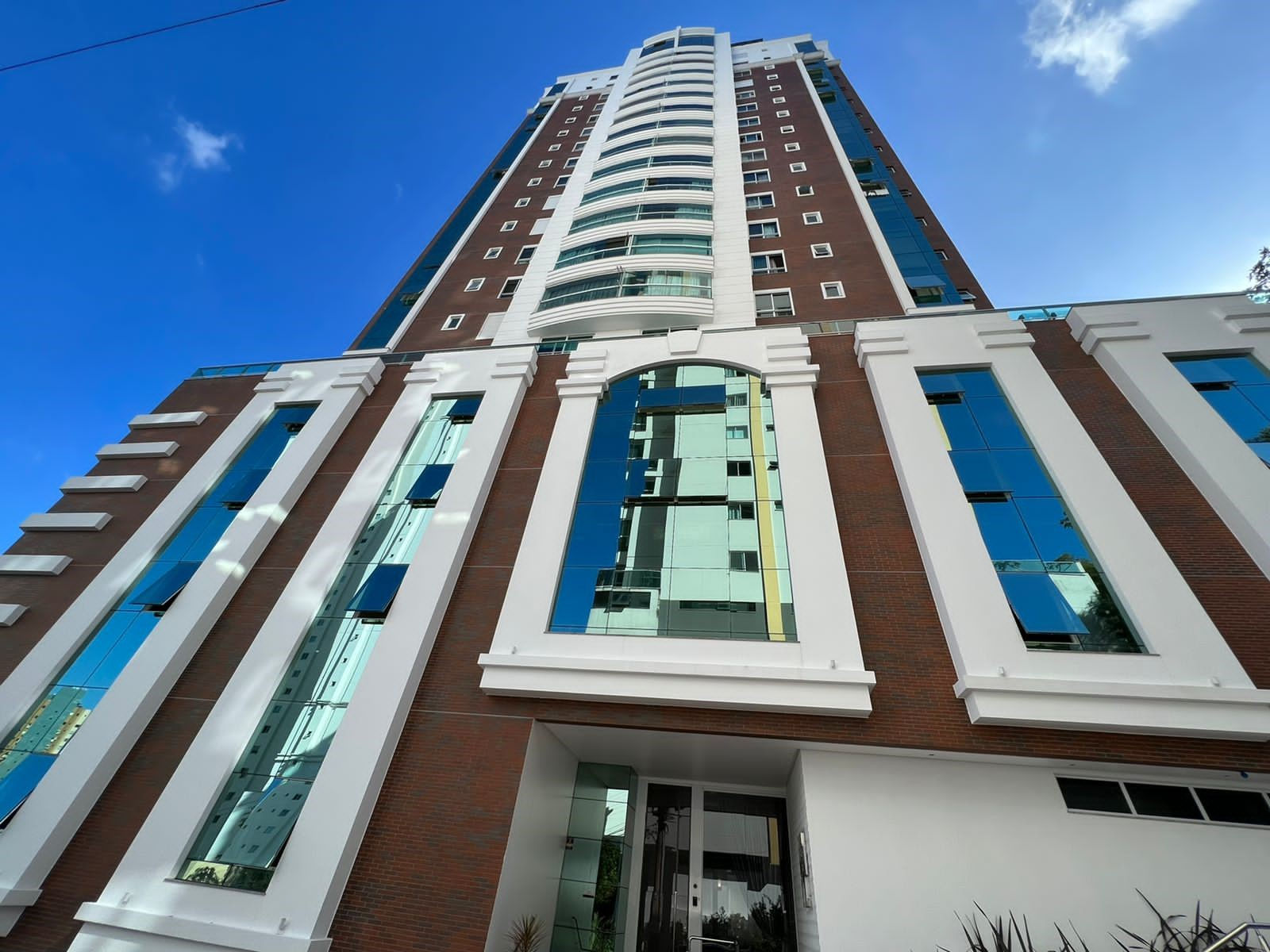 Venda de Edifício Carmel Vista Alta Residencial preço